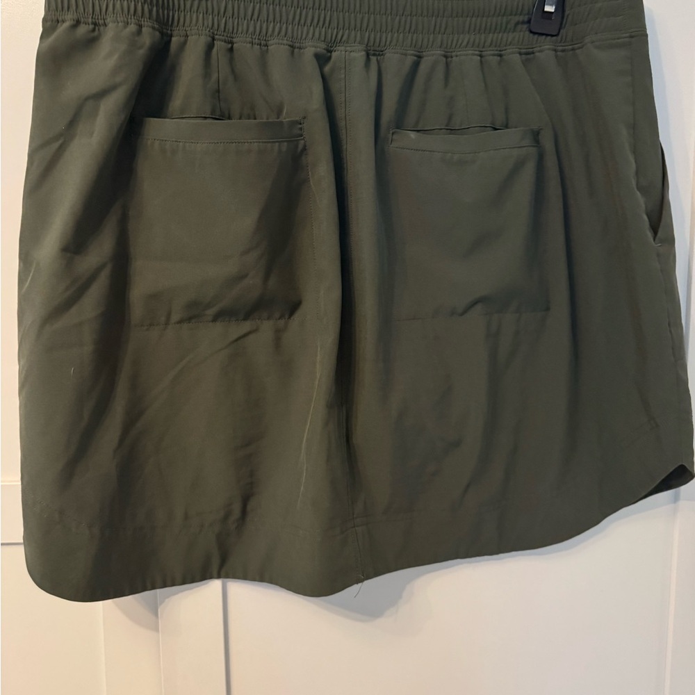 XL athletic skirt